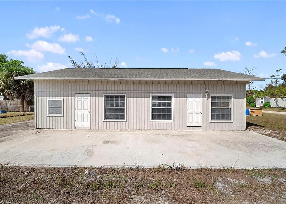 1st image of 19560 Spicewood LN