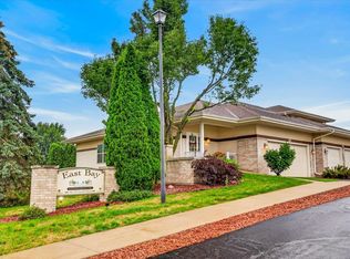 739 Clardell Dr, Sun Prairie, WI 53590