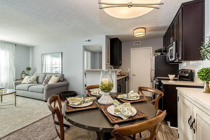 Dining/Living Room