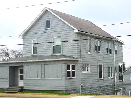 2 bed, 1200 sqft, $649 — Photo 1