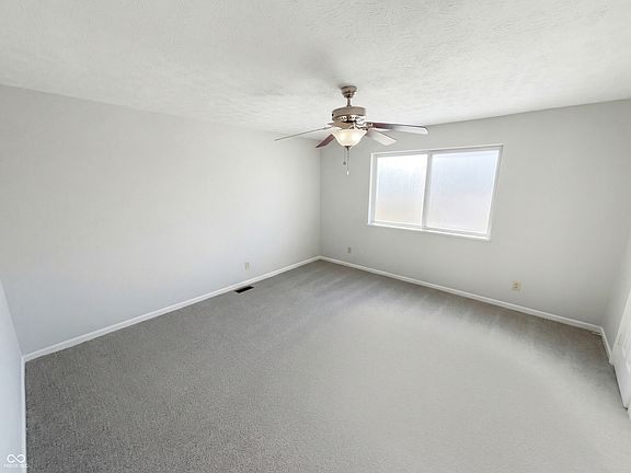 4th image of 11017 E Amburg Ct