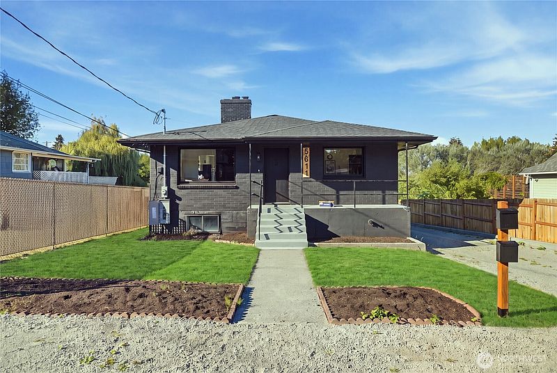 4th image of 5611 N 48th Street