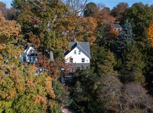 61 Halcyon Ter, New Rochelle, NY 10801