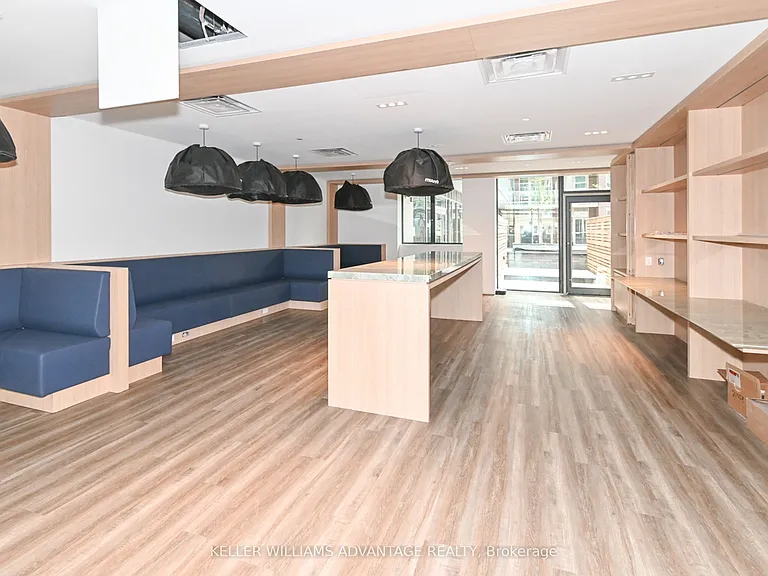 150 Logan Ave #520 — Photo 6