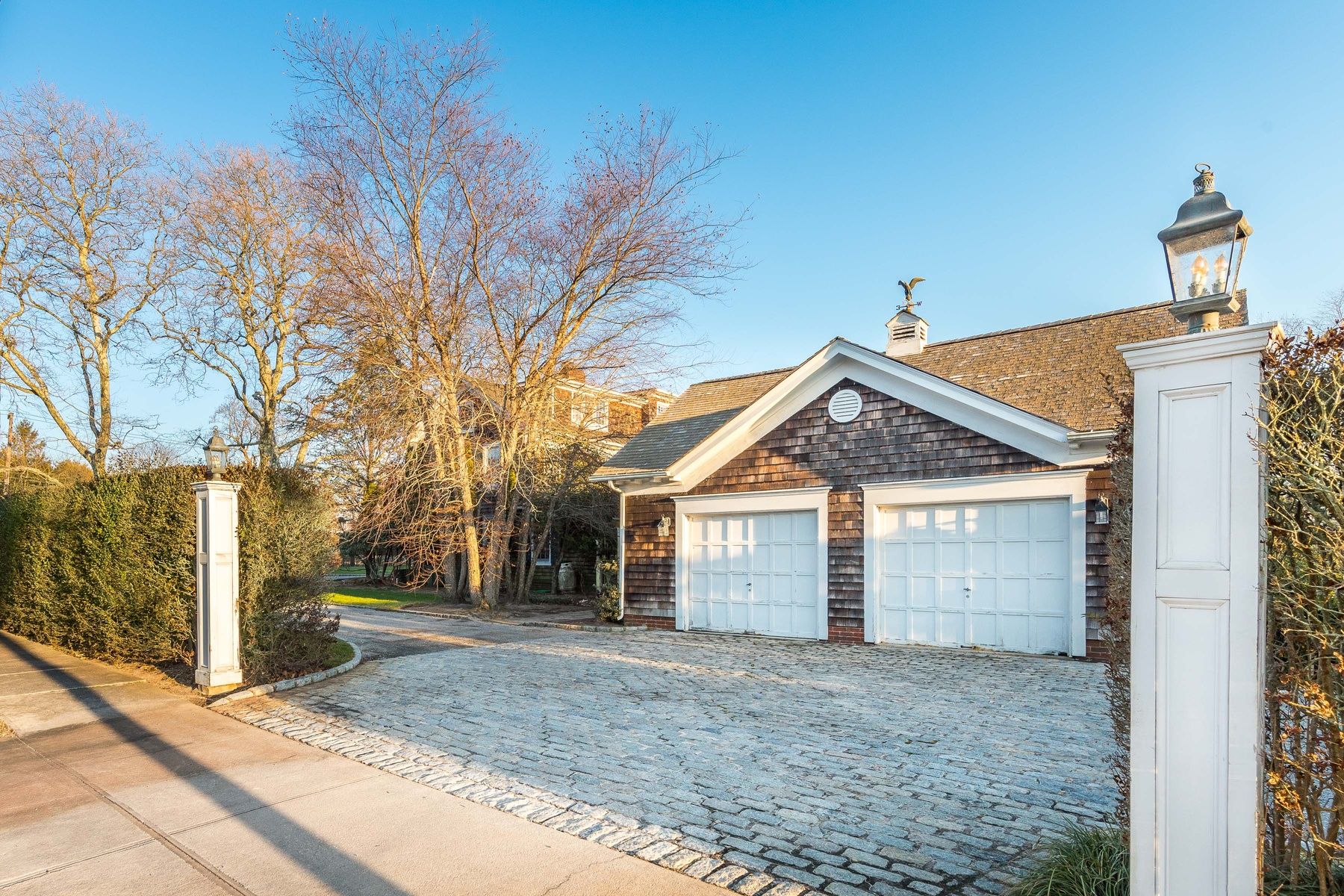 55 Beach Ln, Westhampton Beach, NY 11978 Out East