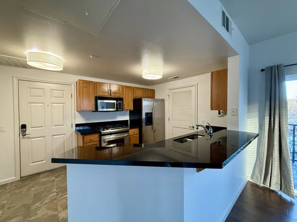 1450 Idlewild Dr Unit 1021