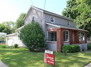 122 Church St, Plainwell, MI 49080