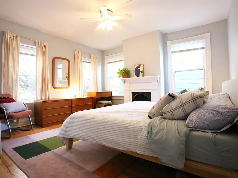 3001 1/2 E Marshall St #A — Photo 5