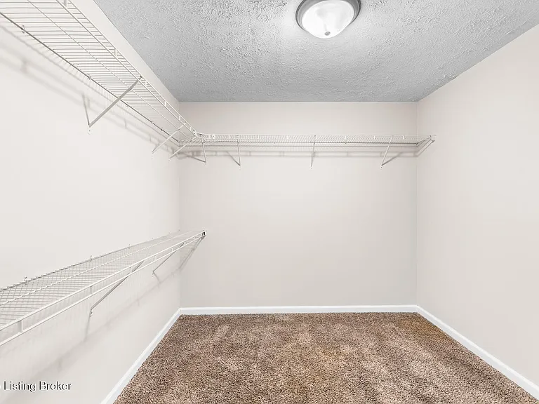 408 Doctor W #J — Photo 21