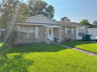 300 Linwood Dr, La Place, LA, 70068
