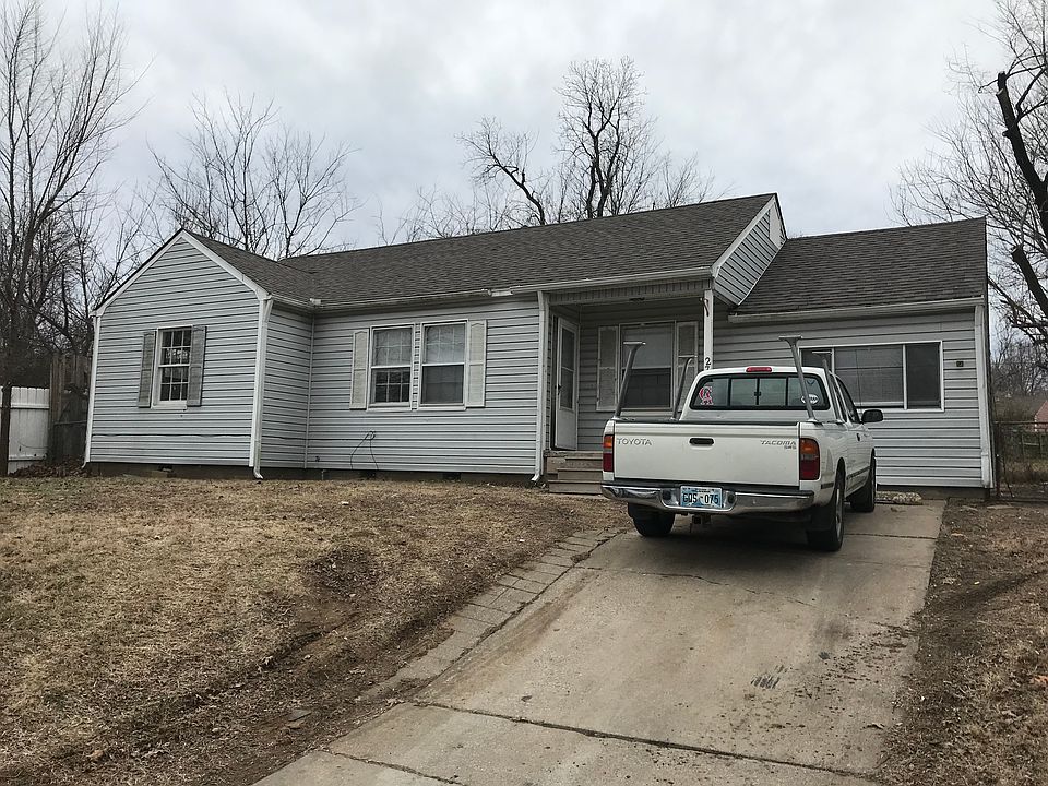 1st image of 2728 E Oklahoma St