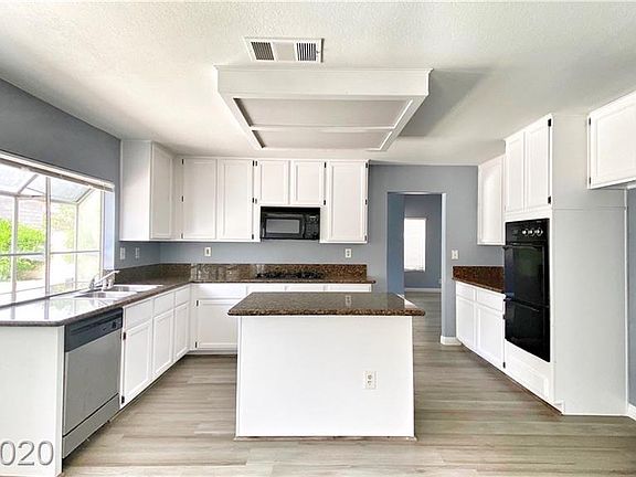 5th image of 9924 Tamarack Landing Way