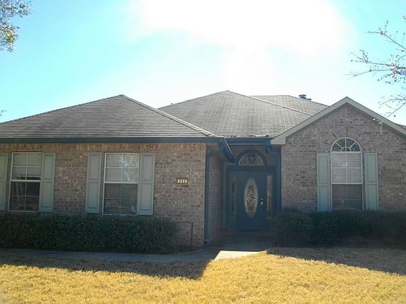 2nd image of 111 Savannah Place Cir