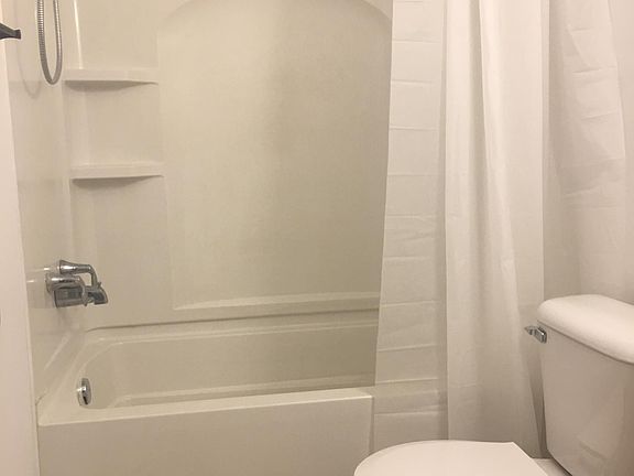 5th image of 3433 Kenbrooke Ct