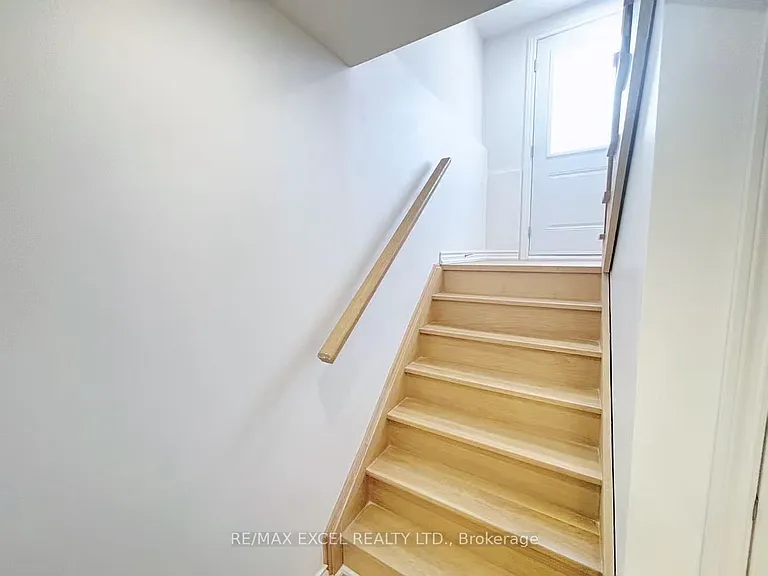 11 Plaisance Rd #5 — Photo 29