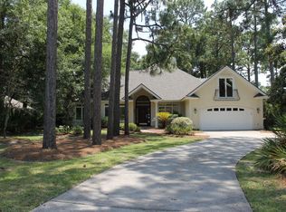 11 Wedgefield Dr, Hilton Head Island, SC 29926