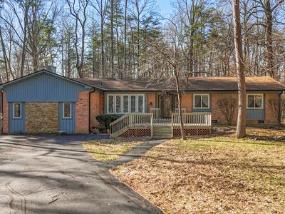8172 S Shoreview Dr, Trafalgar, IN, 46181