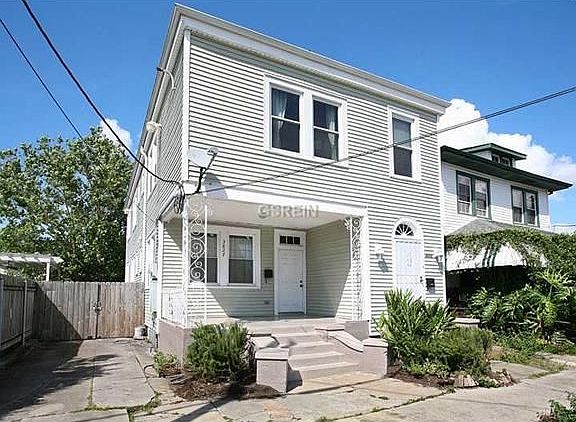 2nd image of 3825 Iberville St