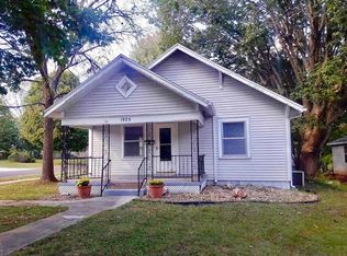 1925 W Walnut St, Springfield, MO 65806