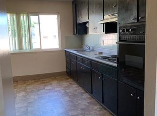 2222 E 30th St, Oakland, CA 94606