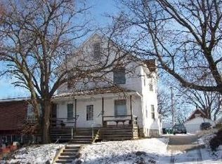 728 Wilcox St, Joliet, IL 60435