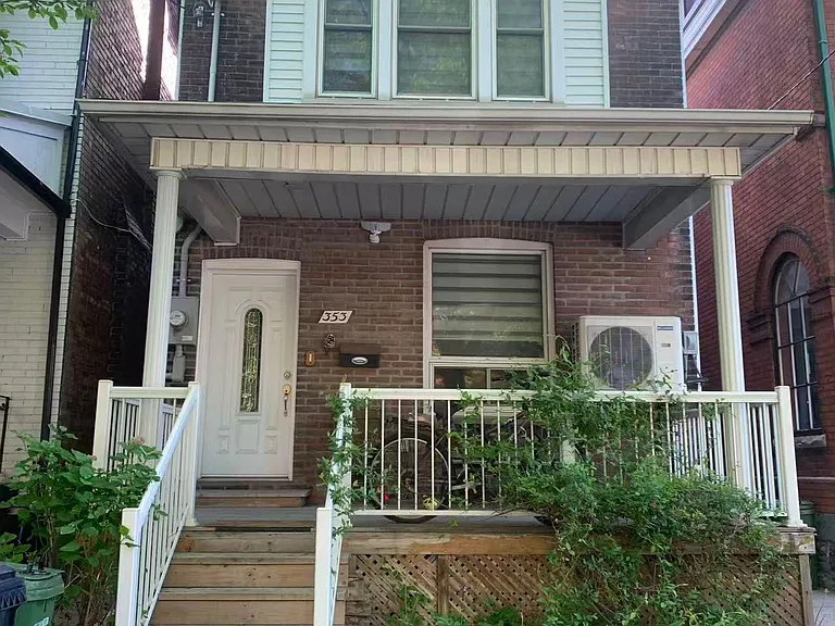 353 Lansdowne Ave #BASEMENT — Photo 1