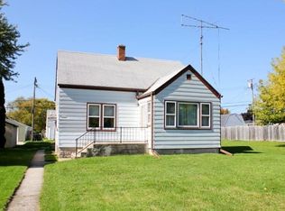 4667 S 47th St, Greenfield, WI 53220