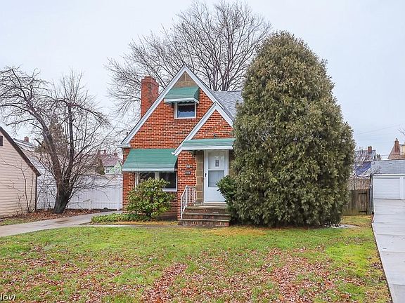 2nd image of 265 E 195th St