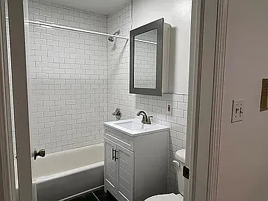 152 Norman Ave #2R — Photo 6