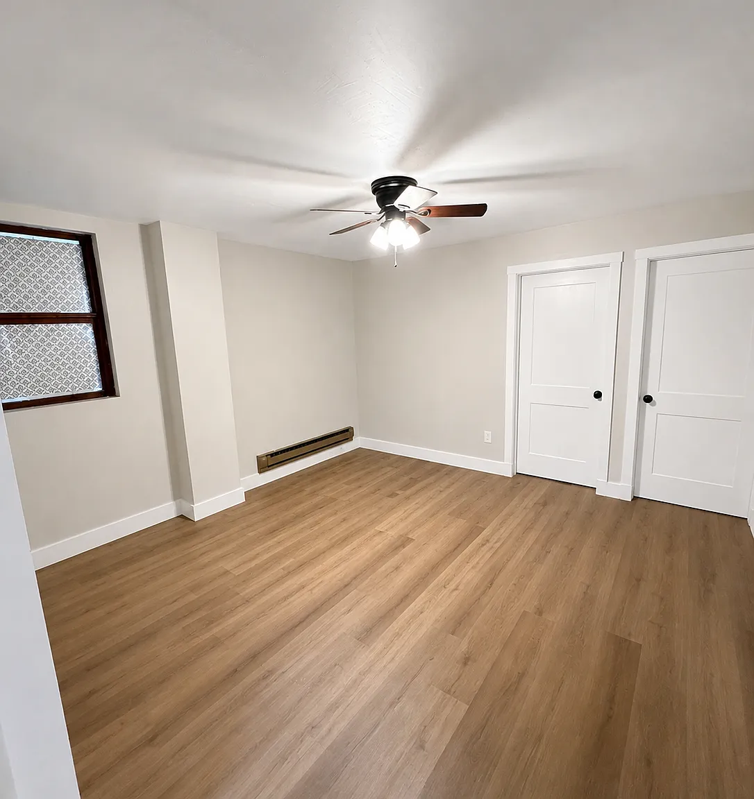 2 bed, $1,200 — Photo 1