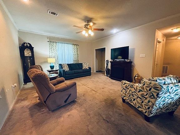 5th image of 2116 S Tampa Ct