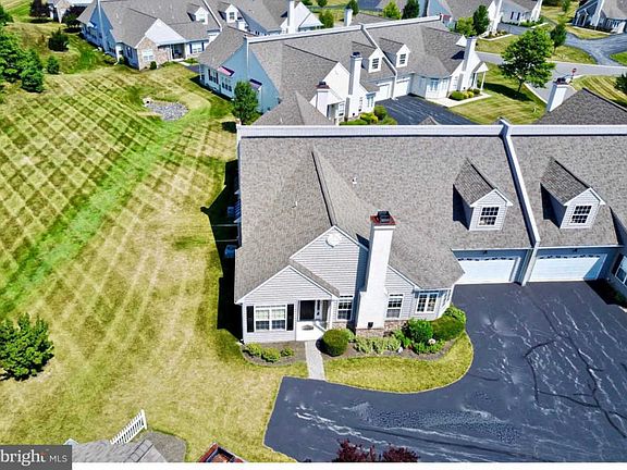 4th image of 1204 Churchill Ln