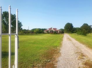 1316 Shipps Cabin Rd, Virginia Beach, VA 23457