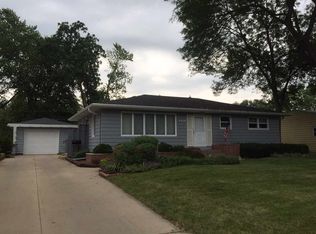5416 Groveland Ter, Madison, WI 53716