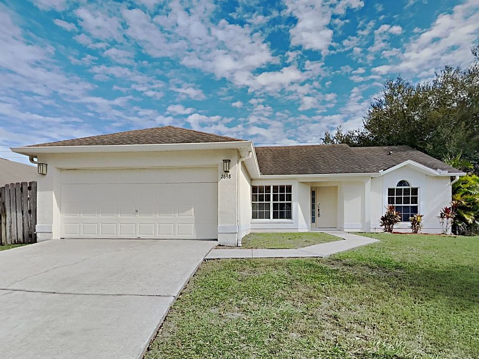 1st image of 2698 Lake Jackson Cir