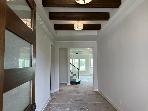 4th image of 585 Brown Rd