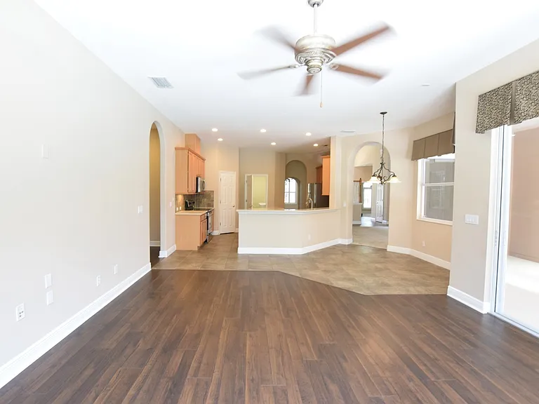 1036 Shadowmoss Cir — Photo 10