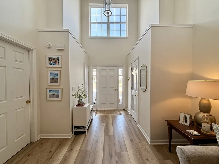 1104 Harvester Cir #1 — Photo 17