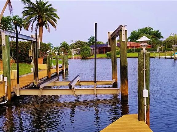 4th image of 812 Cape View Dr