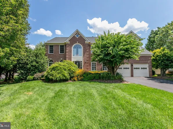 10952 Thistlewood Ct, Manassas, VA 20110