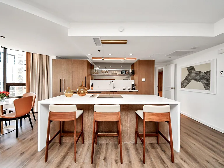 1300 Lamar St #S9 — Photo 17