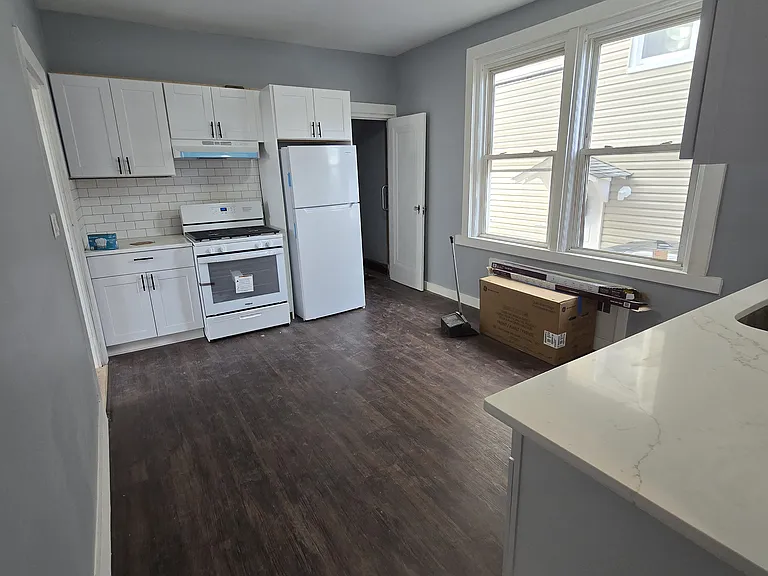 231 Williamson Ave #1AA — Photo 3