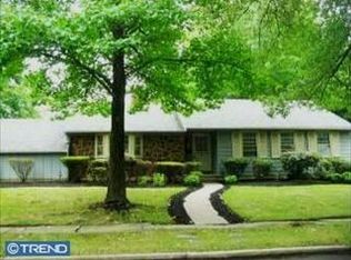 121 Antietam Rd, Cherry Hill, NJ 08034