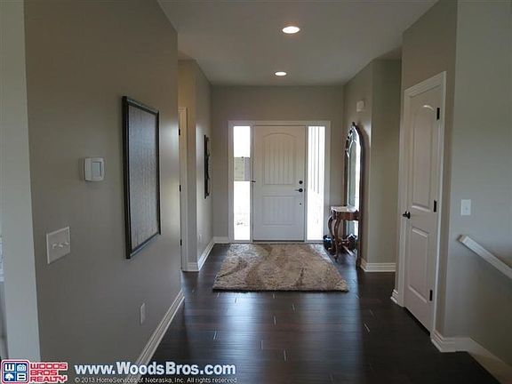 3rd image of 9929 Edge Water Ln