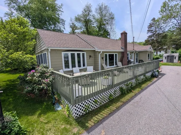 123 Washburn Avenue, Coventry, CT 06238