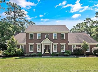 6542 Countryside Dr, Fayetteville, NC 28311
