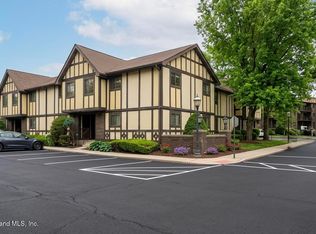 12 Elmwood Park Dr #A, Staten Island, NY 10314