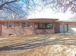 201 Terrace Rd, Lincoln, NE 68505