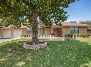 2345 Mockingbird Ln, Garland, TX 75042