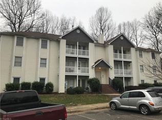 2330 W Vandalia Rd UNIT K, Greensboro, NC 27407